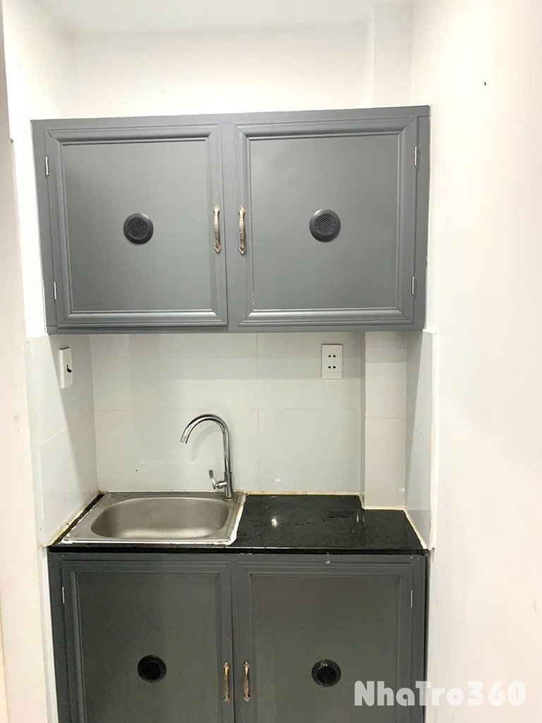 Cho thuê căn Studio Quận 10 cửa sổ full nội thất