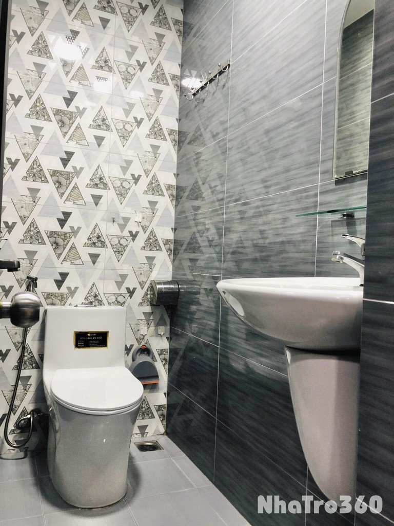 4tr, 18m2 full nội thất, đẹp thoáng mát nhu hình