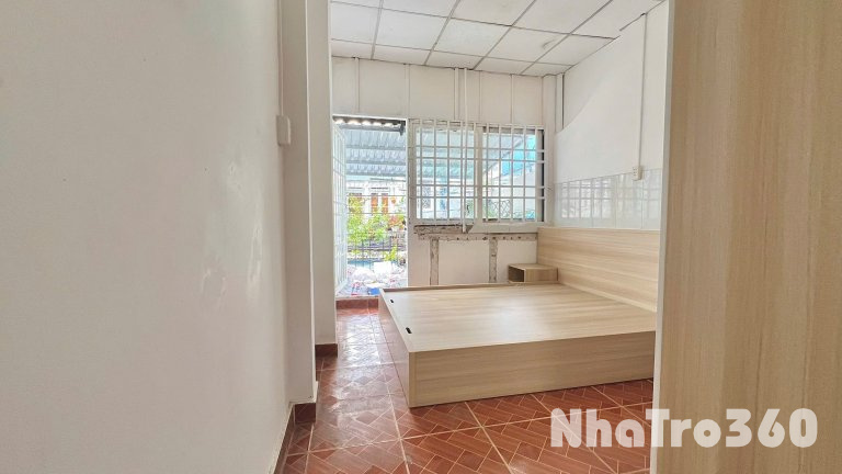 CĂN HỘ BAN CÔNG FULL NỘI THẤT QUẬN 10 GẦN BIG C TÔ HIẾN THÀNH