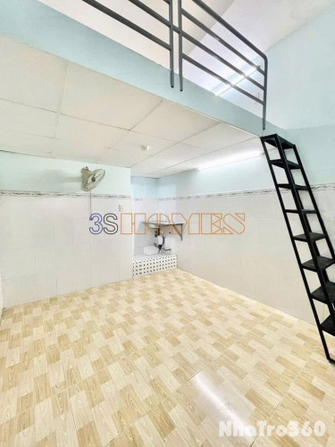 Phòng trọ gác lửng giá rẻ Bình Tân
