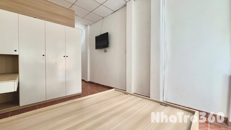 CĂN HỘ BAN CÔNG FULL NỘI THẤT QUẬN 10 GẦN BIG C TÔ HIẾN THÀNH