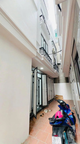 CHO THUÊ NHÀ 5 TẦNG – GLEXIMCO LÊ TRỌNG TẤN, HÀ ĐÔNG, HÀ NỘI CHỈ 8 TRIỆU 500K