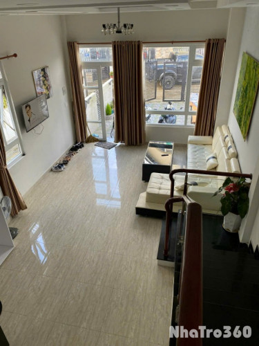 CHO THUÊ VILLA PHƯỜNG 8 ĐÀ LẠT - View đẹp  - giá 12tr/tháng