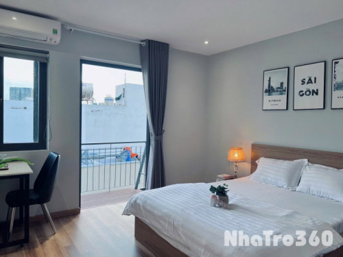 Cho thuê căn hộ ban công, Q1, Đường Trần Đình Xu, gần Công Viên 23/9, Công Viên Tao Đàn, Cầu Ông Lãnh