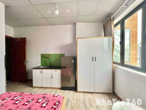 Cho thuê căn hộ Studio Cửa sổ thoáng Q4 gần chợ 200, ĐH Luật, ĐH Nguyễn Tất Thành, nhà thờ Xóm Chiếu
