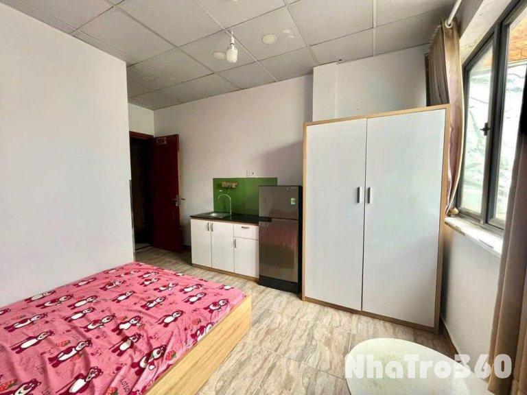 Cho thuê căn hộ Studio Cửa sổ thoáng Q4 gần chợ 200, ĐH Luật, ĐH Nguyễn Tất Thành, nhà thờ Xóm Chiếu