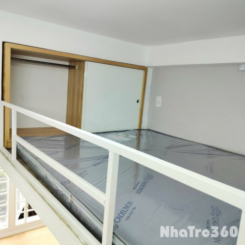 Duplex BAN CÔNG gần Học viện Hàng không