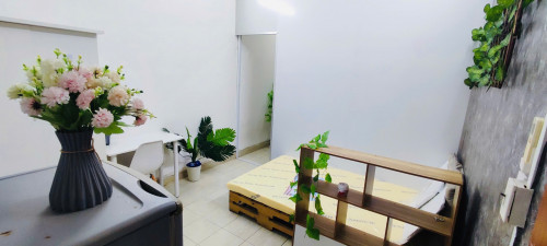 Căn hộ 2PN mới ngay quận 4, bancol đón nắng, gần Đại học Luật, Đại học Nguyên Tất Thành
