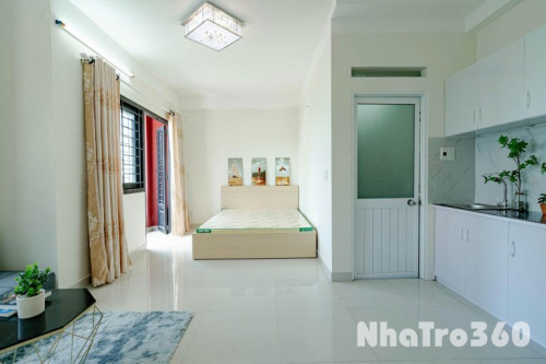🏠 Studio ban công lớn - full nội thất - máy giặt riêng - tách bếp ngay chân cầu Nguyễn Văn Cừ.