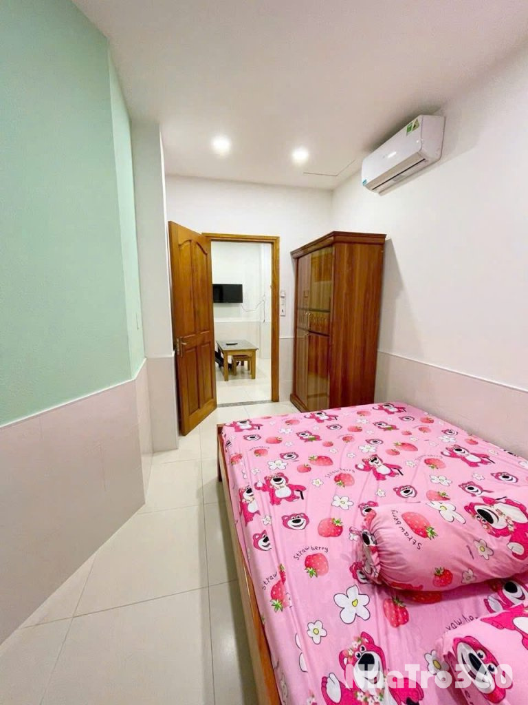 Cho thuê căn hộ 1PN Ban công Q4 gần cầu Kênh Tẻ, ĐH Luật, ĐH Nguyễn Tất Thành