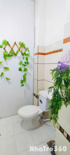 Căn hộ 2PN mới ngay quận 4, bancol đón nắng, gần Đại học Luật, Đại học Nguyên Tất Thành