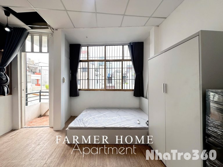 Full nội thất, cửa sổ, ban công, studio