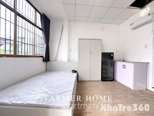 Full nội thất, cửa sổ, ban công, studio