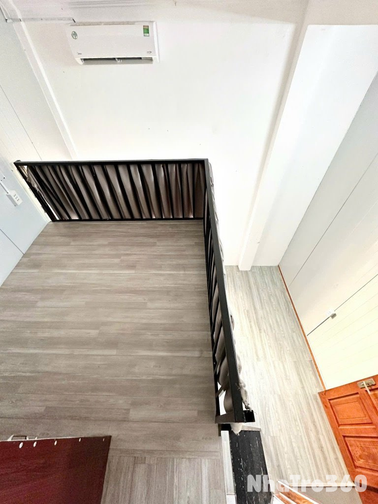 Cho Thuê Căn Hộ Duplex Gần Vòng Xoay Lăng Cha Cả