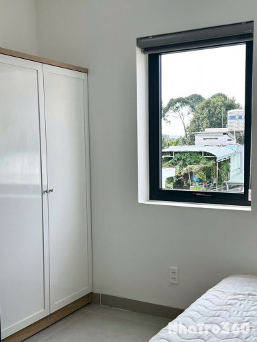 Full nội thất, cửa sổ, máy giặt riêng, studio