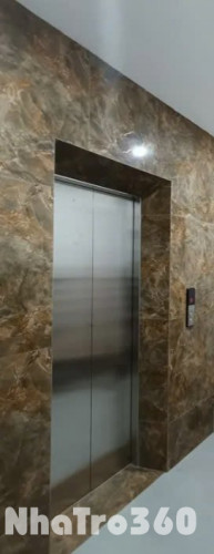 Tôi chủ nhà cho thuê nhà lô góc, mới, Giảng Võ; vỉa hè 100m2* 5T- 35 Tr