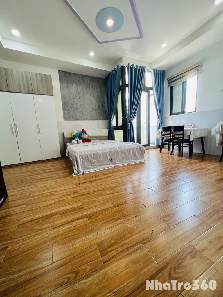 Cho thuê căn hộ Studio Ban công rộng 40m2 Q4 gần ĐH Luật, ĐH Nguyễn Tất Thành, cầu Ông Lãnh