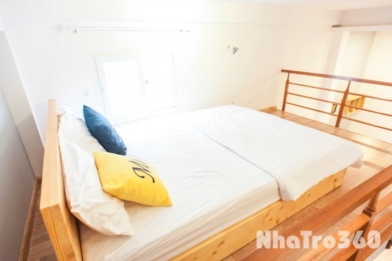 Cho thuê căn hộ Duplex, 50m2, Q4, Đường Bến Vân Đồn, gần ĐH Luật, ĐH Nguyễn Tất Thành, Chợ Xóm Chiếu