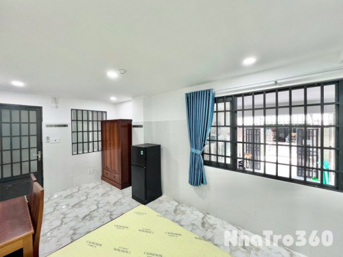 CĂN HỘ CỬA SỔ FULL NỘI THẤT QUẬN 8 GẦN CẦU NGUYỄN VĂN CỪ