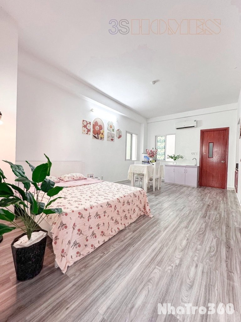 Căn hộ full nội thất ở được liền