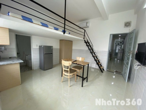 DUPLEX BAN CÔNG CÓ NỘI THẤT NGAY CHỢ PHẠM VĂN BẠCH