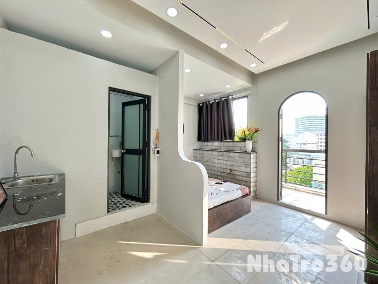 Khai trương căn STUDIO BAN CÔNG TÁCH BẾP khách ở liền được giá siu ổn
