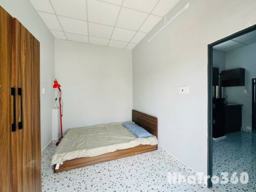 Cho thuê căn hộ 1PN, ban công, Q4, Đường Tôn Thất Thuyết, gần ĐH Nguyễn Tất Thành, Cầu Kênh Tẻ, Chợ Xóm Chiếu