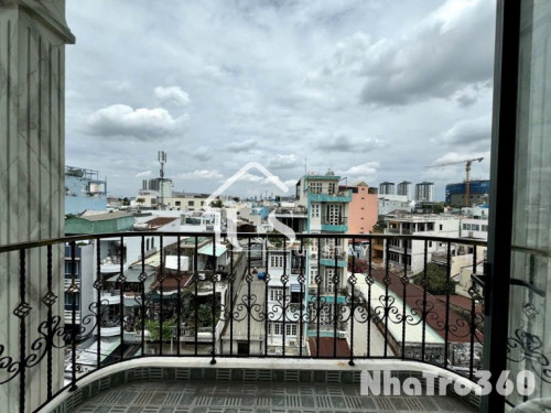 Cho thuê Penthouse ngay trường đua Phú Thọ.