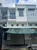 NHÀ NGUYÊN CĂN MẶT TIỀN ĐƯỜNG KDC 586