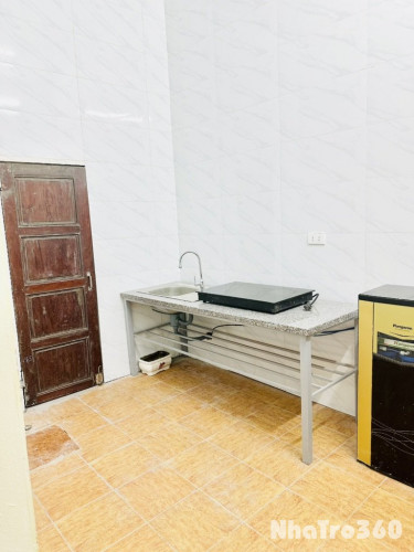 Cho thuê nhà ngõ 332 Hoàng Công Chất