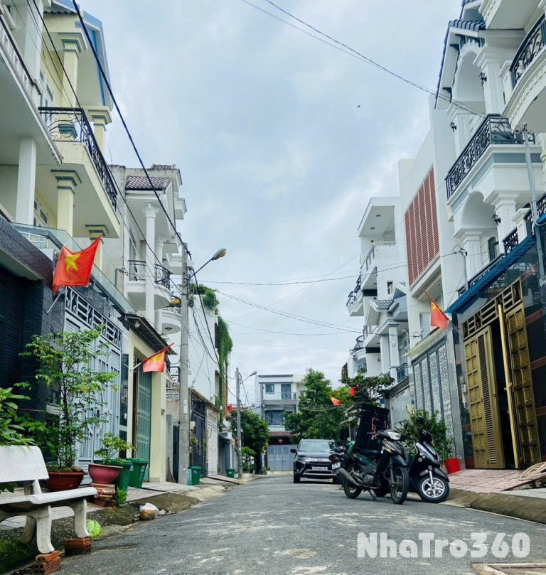 CHO THUÊ NHÀ 3 TẦNG HẺM XE HƠI 175