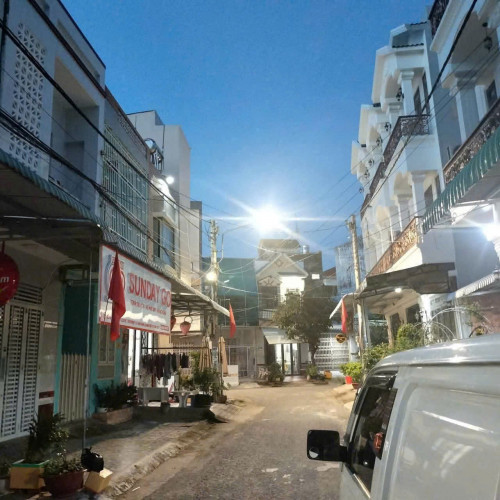 11 - Chủ gởi: Nhà 7,5 triệu 2 phòng gần chợ An Khánh