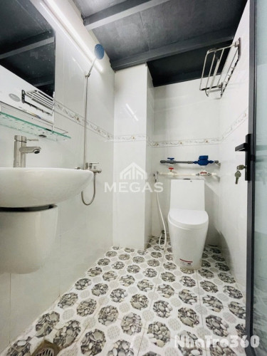 DUPLEX FULL NỘI THẤT GẦN ĐẠI HỌC CÔNG THƯƠNG QTP