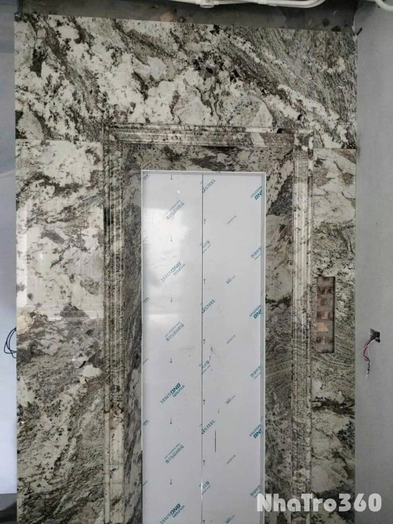 Cho thuê Nhà hàng, VP, KD, thang máy,vỉa hè, 116m2- 5T, Đào Tấn_45 Tr