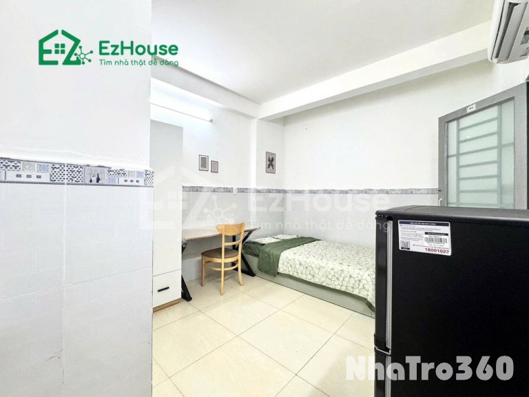 Full nội thất, cửa sổ