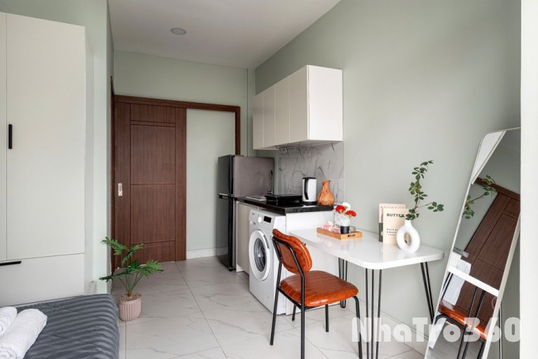 Phòng Ban Công ngay Đại Học Bách KhoaQuận Tân Bình