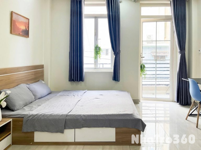 Cho thuê căn hộ Studio Ban công Q10 gần ĐH Kinh tế UEH, ĐH Bách Khoa, ĐH Hoa Sen, ĐH Huflit