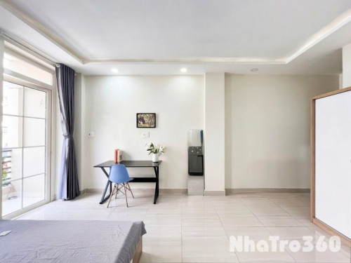 Cho thuê căn hộ Studio Ban công Q10 gần ĐH Kinh tế UEH, ĐH Bách Khoa, ĐH Hoa Sen, ĐH Huflit