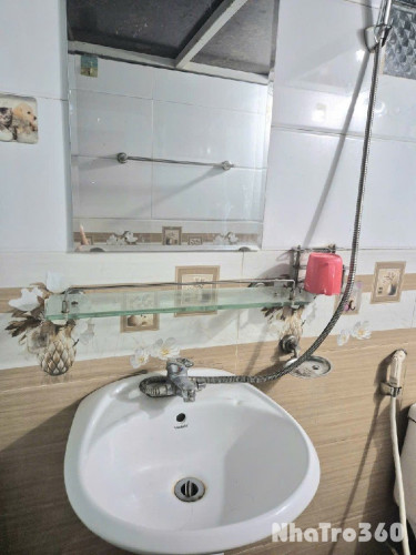 Phòng Tại 68 Triều Khúc