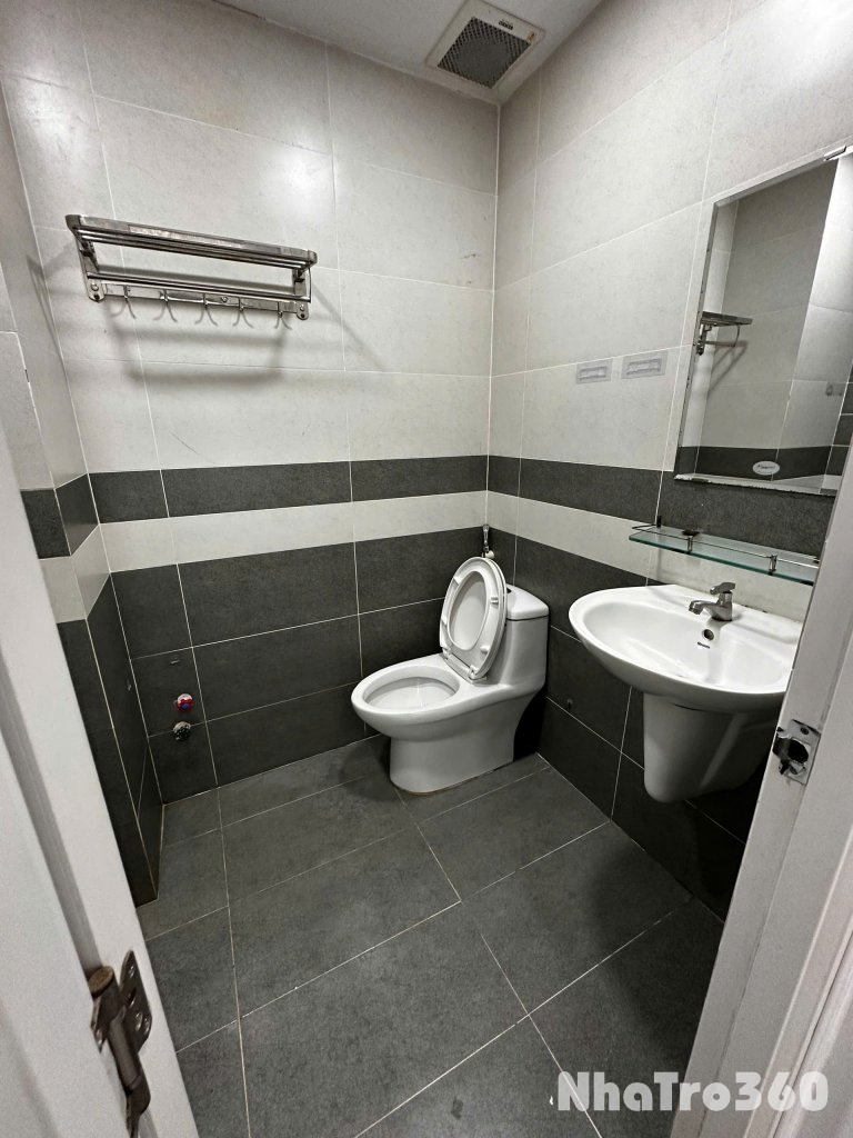 Cho thuê studio cửa sổ lớn thoáng - tách bếp quận 8