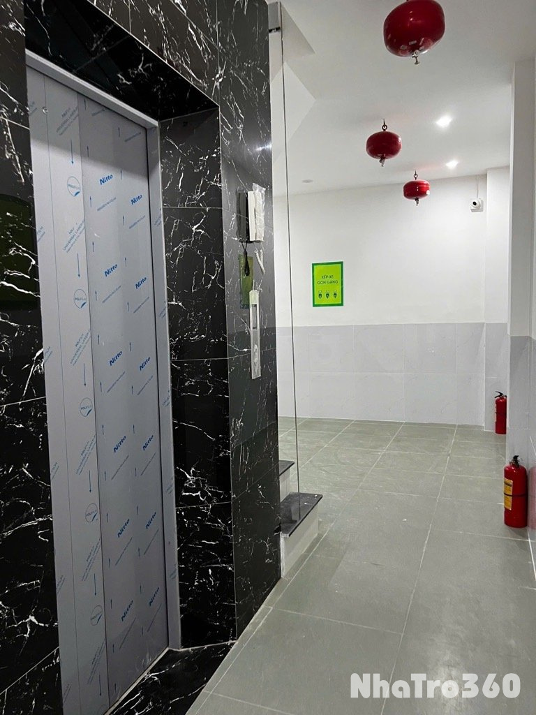 Nhà tôi Cho thuê Nhà căn góc, mới, Thái Thịnh; vỉa hè 108m2* 4T- 30 Tr