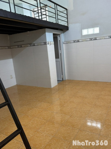 Phòng trọ sinh viên, có gác lửng, nhà vệ sinh