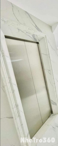 Cho thuê nhà mới, lô góc , thang máy,vỉa hè, 118m2- 4T, Hoàng Cầu_45 Tr