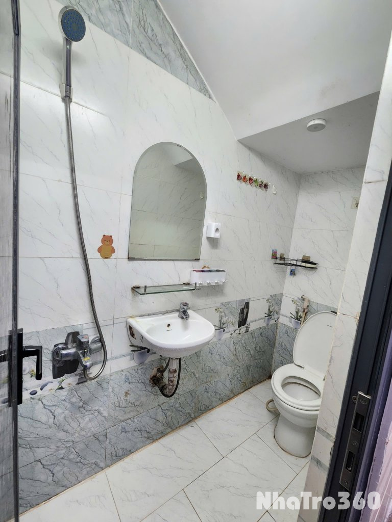 Cho thuê căn hộ Q8, đường Cao Lỗ, gần ĐH Kinh Tế (csB và csE), AEON Tạ Quang Bửu, cầu Chữ Y