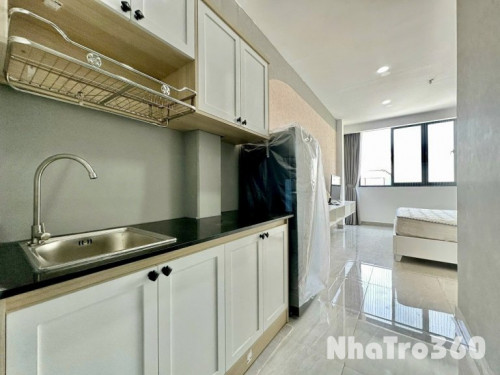 Cho thuê căn hộ quận 5 gần Q1 cửa sổ thoáng