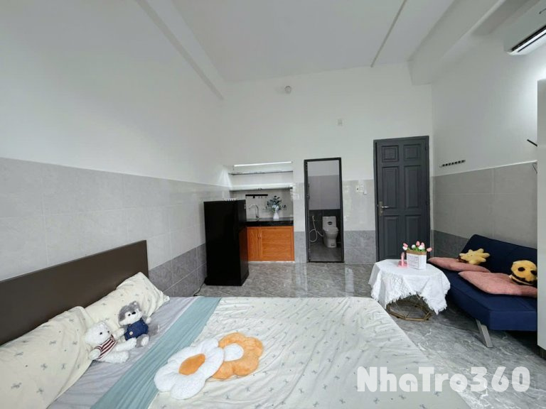 STUDIO BAN CÔNG FULL NT GẦN ETOWN CỘNG HOÀ QTB