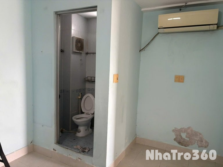 Nhà riêng, dtsd 80m2, 2PN, 2 WC, cách MT 5m