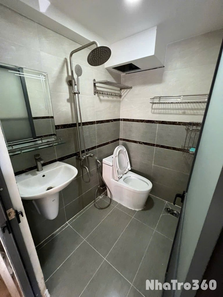 Cho thuê căn hộ Studio rộng rãi   Full nội thất  Giờ giấc tự do tại Lê Duy Nhuận, Tân Bình