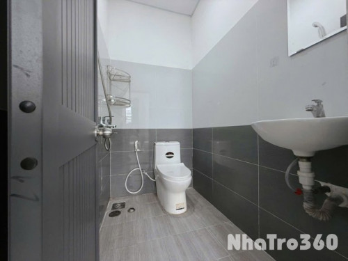 STUDIO BAN CÔNG FULL NT GẦN ETOWN CỘNG HOÀ QTB