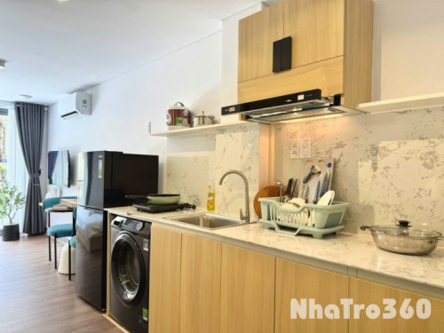 Cho thuê căn hộ quận 3 gần chợ Bến Thành, ban công